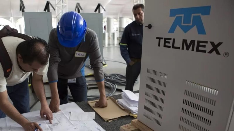 Los trabajadores de Telmex daban el máximo esfuerzo en sus labores cotidianas. https://circulorojo.org/2023/01/11/telmex-da-marcha-atras-a-la-eliminacion-de-jubilacion-a-trabajadores-de-nuevo-ingreso/