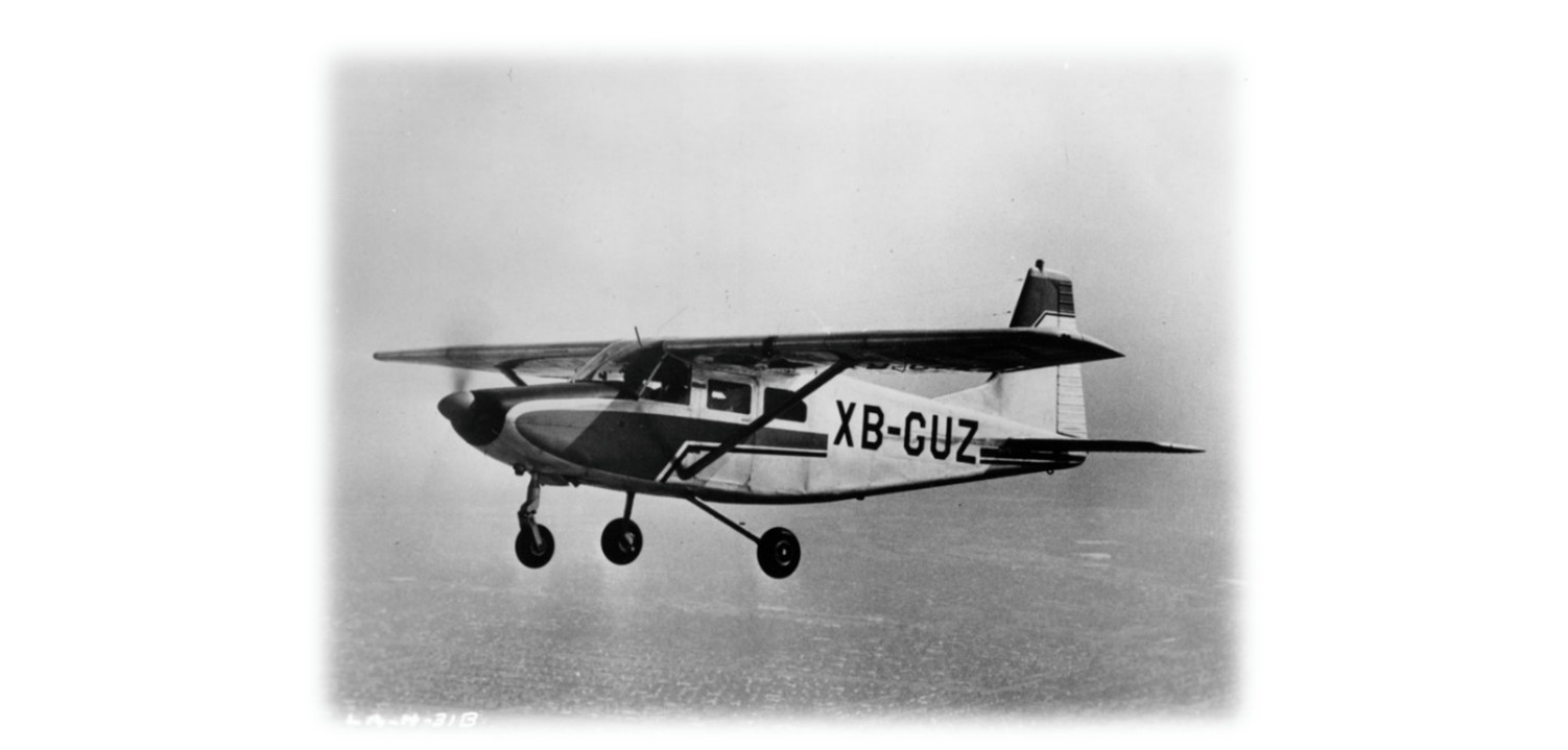 AVIONES MX 06.jpg El LASA 60 fue un pequeño avión que ofreció variados servicios: de carga, pasajeros, salud y relativos con el campo en lugares poco acondicionados. https://es.wikipedia.org/wiki/Archivo:Lockheed_LASA-60_XB-GUZ_c61_(mfr_via_RJF)_(18350167242).jpg