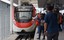 El tiempo regresa entre las vías del tren