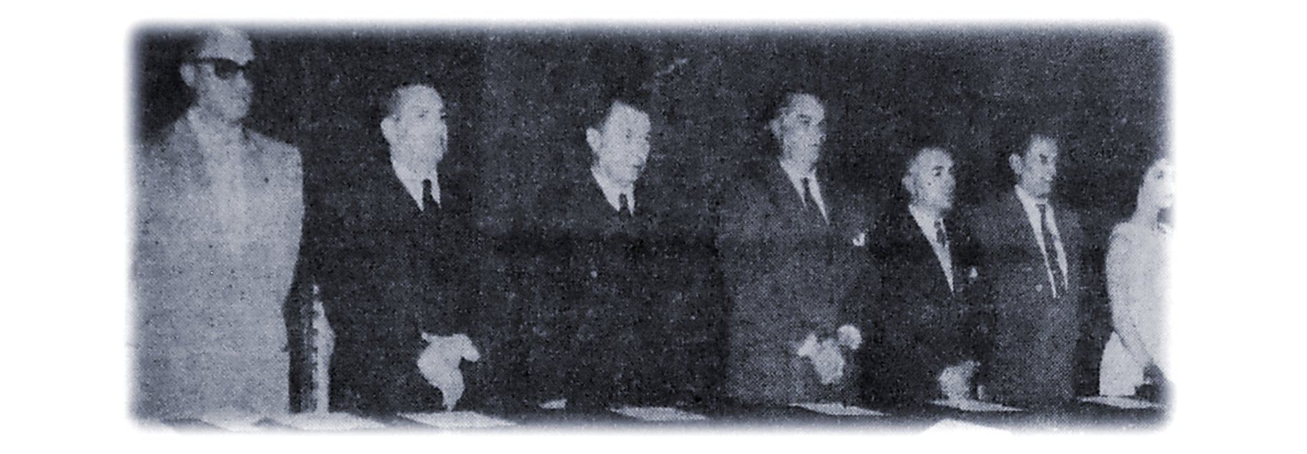 Presídium de la clausura de la “Semana del empleado postal” a cargo del Lic. Benito Coquet, en representación del presidente de la República, y el Ing. Walter C. Buchanan. El Universal 13 de noviembre de 1958.