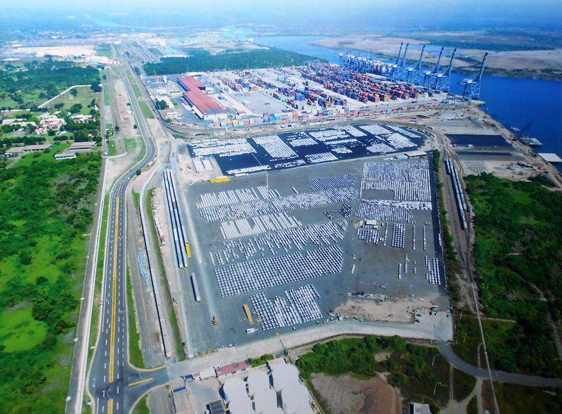 La Terminal Especializada de Automóviles.jpg