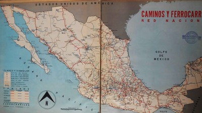 Durante varias décadas la Secretaría de Infraestructura, Comunicaciones y Transportes editó diversas cartas y atlas carreteros para ayudar a los usuarios de esas vías.