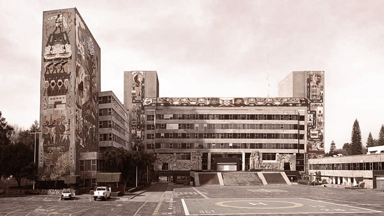 LZ7UQOHNRJEWNNHSMD375JVDAE.jpg El excelente conjunto urbano-arquitectónico y artístico de la SCOP albergó en un inicio a las secretarías de Obras Públicas, y de Comunicaciones y Transportes. https://www.infobae.com/mexico/2024/03/28/asi-era-el-centro-scop-el-impresionante-complejo-arquitectonico-de-la-cdmx-que-fue-demolido-tras-danos-por-sismos/