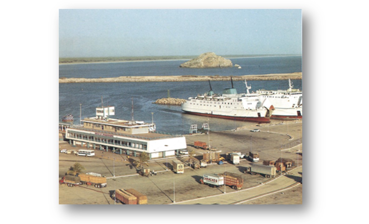LAS COMUNICACIONES 03.jpg Servicio de Transbordadores en Mazatlán, Sinaloa. Memorias SCT 1982-1988.