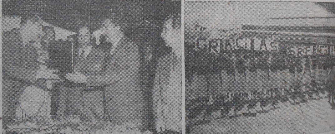5 El presidente Miguel Alemán recibe una placa.jpg El presidente Miguel Alemán recibe una placa por impulsar la Renovación Ferroviaria del país. Un grupo de jovencitas, hijas de ferrocarrileros, agradecen al presidente durante la inauguración de la Terminal. El Universal jueves 27 de noviembre de 1952.