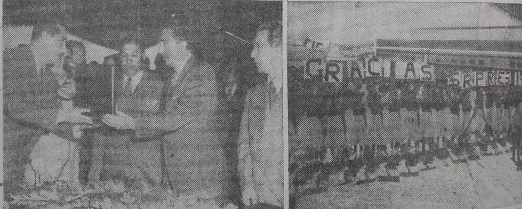 El presidente Miguel Alemán recibe una placa por impulsar la Renovación Ferroviaria del país. Un grupo de jovencitas, hijas de ferrocarrileros, agradecen al presidente durante la inauguración de la Terminal. El Universal jueves 27 de noviembre de 1952.