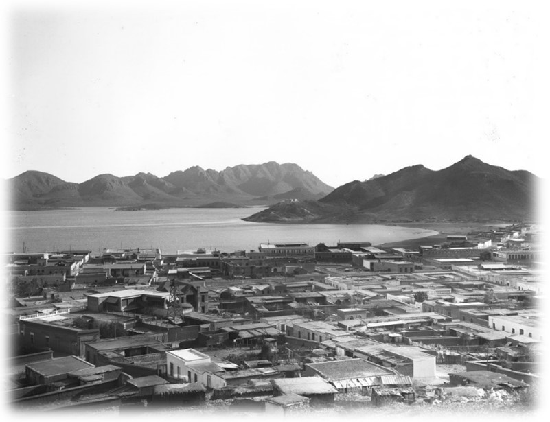 3 Puerto de Guaymas .jpg Puerto de Guaymas a fines del siglo XIX. https://es.m.wikipedia.org/wiki/Archivo:Panorama_of_the_city_of_Guaymas,_Mexico,_ca.1905_(CHS-1502).jpg