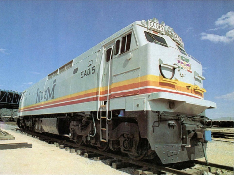 Locomotora eléctrica General Electric E60C destinada para la ruta México-Querétaro. https://www.facebook.com/photo.php?fbid=503814776478157&id=298957586963878&set=a.425584520967850