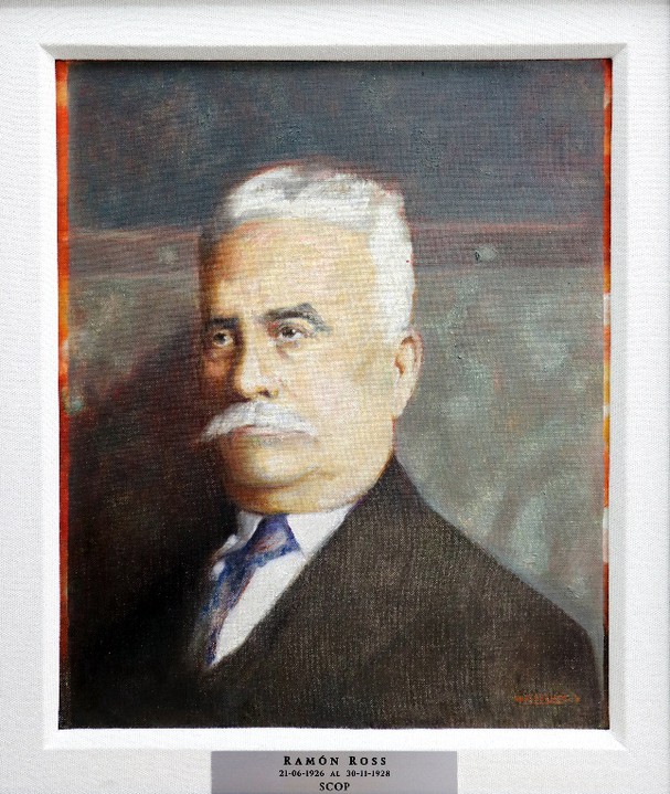 Lic Ramon Ross.jpg Lic. Ramón Ross. Colección SICT.