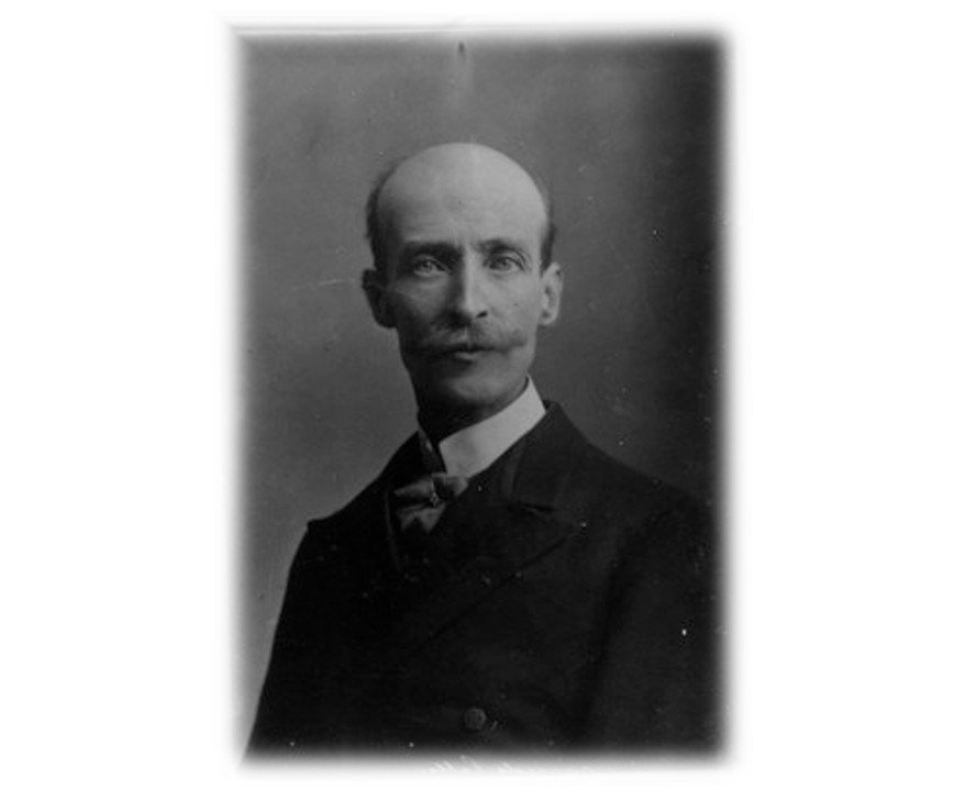 CLEMENTINA 01.jpg Diodoro Batalla, padre de Clementina, fue un prestigiado abogado opositor del régimen de don Porfirio Díaz. https://www.ecured.cu/Di%C3%B3doro_Batalla