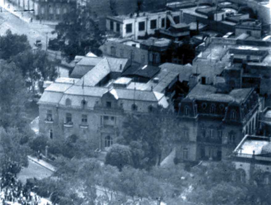 colegio.png El Colegio Inglés, sobre el Paseo de la Reforma, fue una más de las escuelas cerradas durante la epidemia de la influenza española. Reproducción autorizada por el INAH.