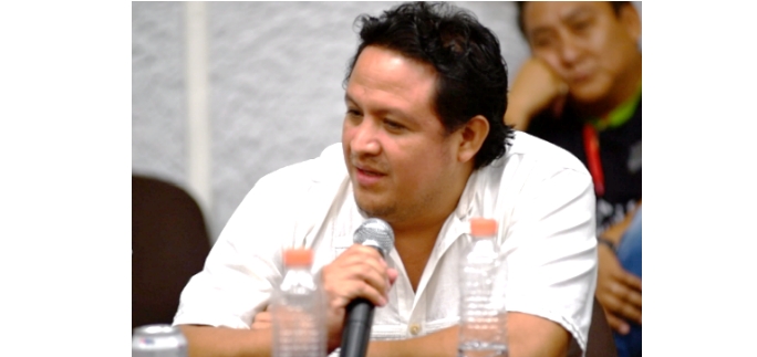 El ingeniero Uc es Residente de Obra en el municipio de Candelaria.jpg