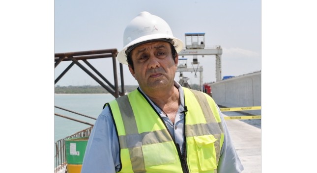 Ing José Antonio Pinto Residente General de Obras de la Secretaría de Desarrollo Urbano.jpg Ing. José Antonio Pinto, Residente General de Obras de la Secretaría de Desarrollo Urbano, Obras Públicas e Infraestructura del gobierno del estado de Campeche.